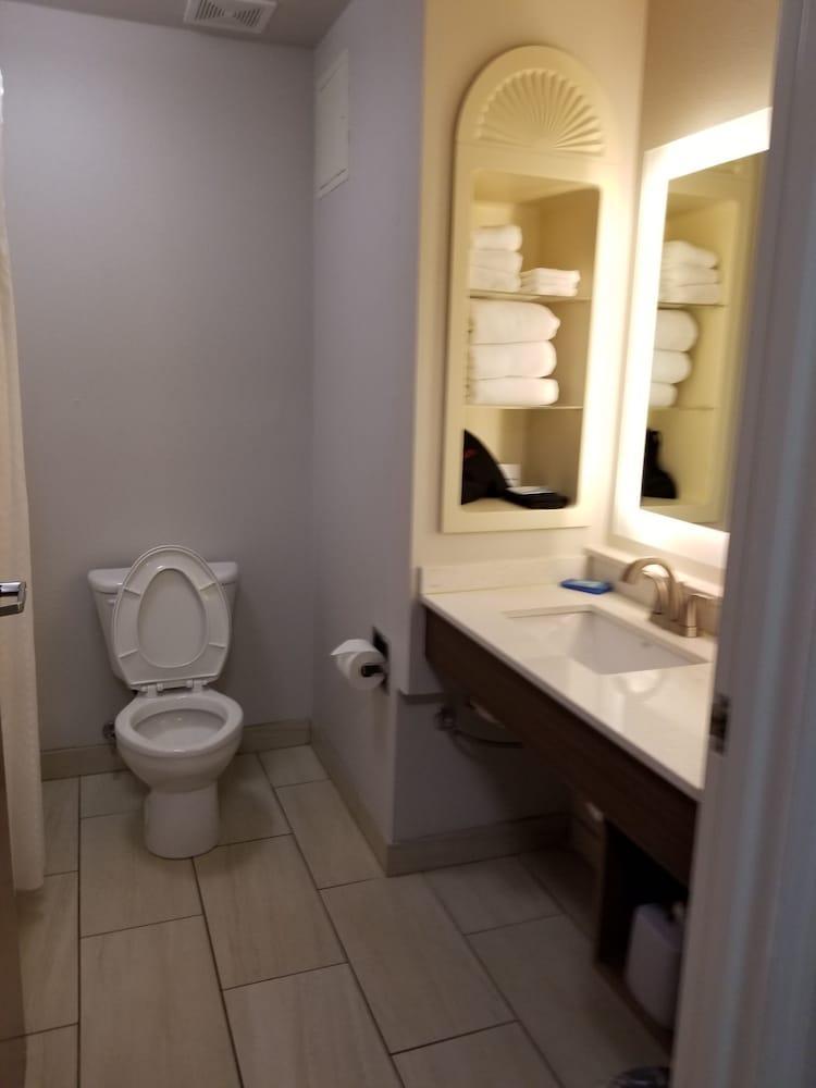 Holiday Inn Express Hotel & Suites Louisville South-Hillview, An Ihg Hotel Экстерьер фото